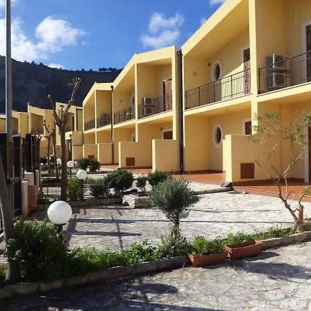 Residence Eneide Valderice