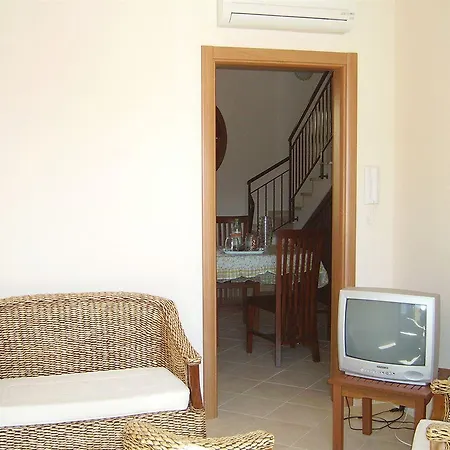 Residence Eneide 3*