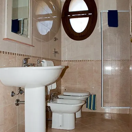 Residence Eneide Aparthotel Valderice